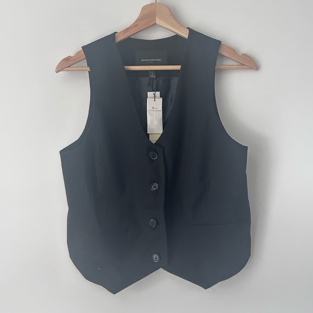 Banana Republic black vest